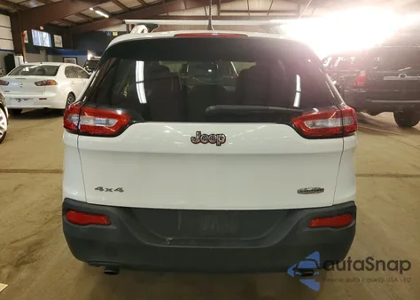 2014 Jeep Cherokee Latitude z USA, uszkodzony, nr VIN 1C4PJMCS2EW150888